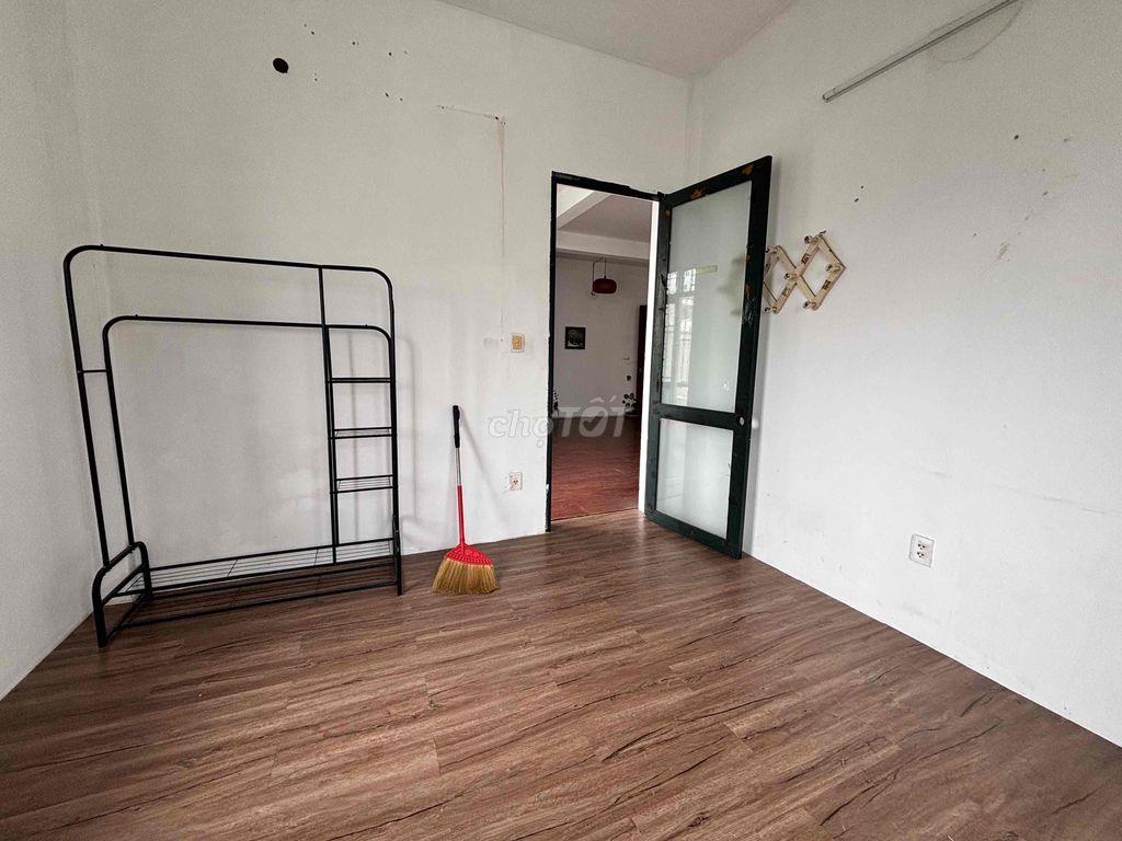 Bán chung cư K26 Dương Quảng Hàm