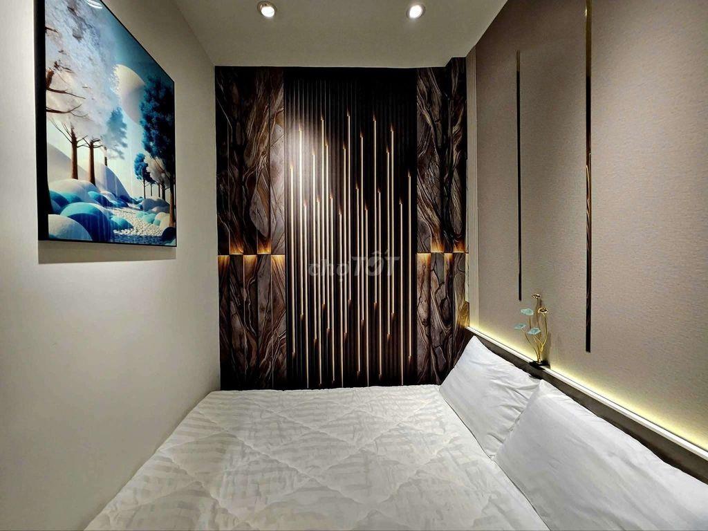 Nhà đẹp sát đường Quang Trung Ngã 5 khu nhà cao tầng