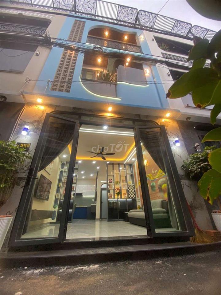 căn nhà 3phong ngủ với đầy đủ nội thất 