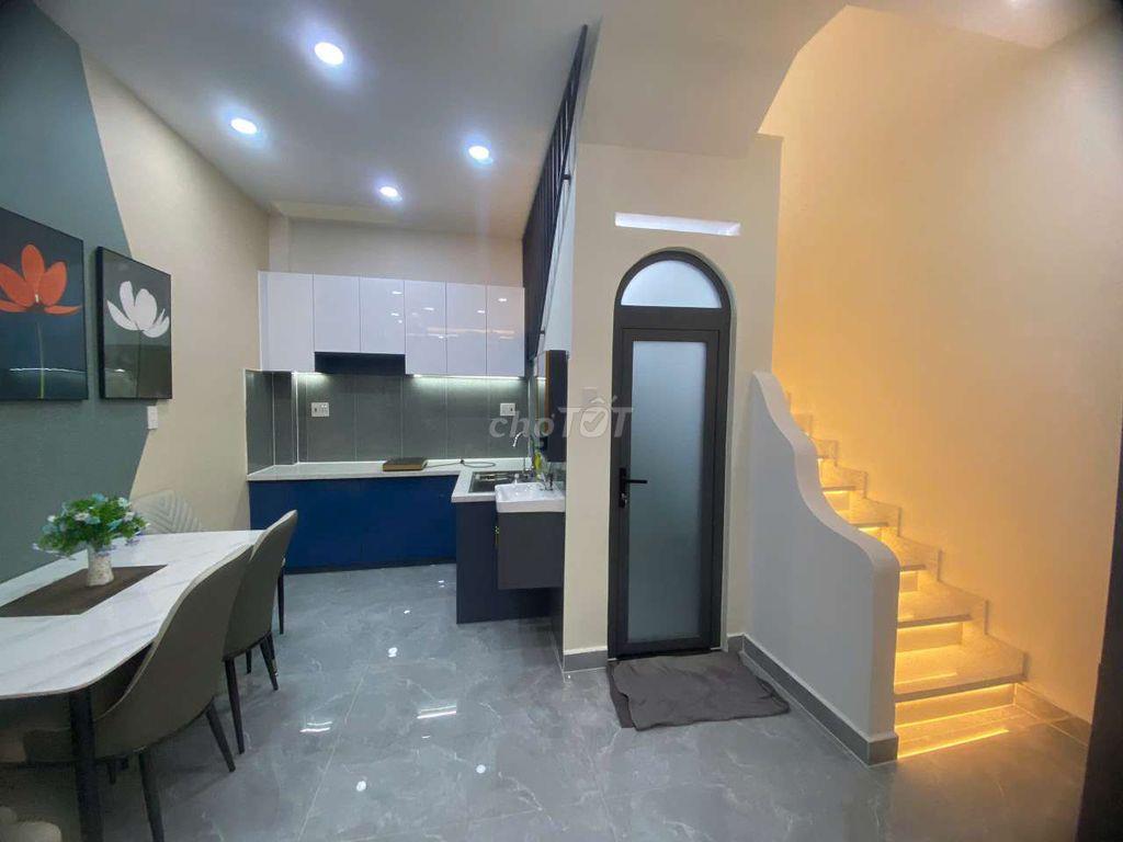 căn nhà 3phong ngủ với đầy đủ nội thất 