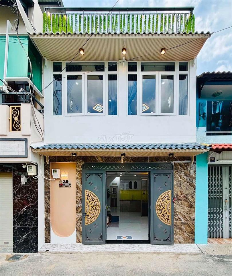 mặt tiền buôn bán có căn nhà mới tinh