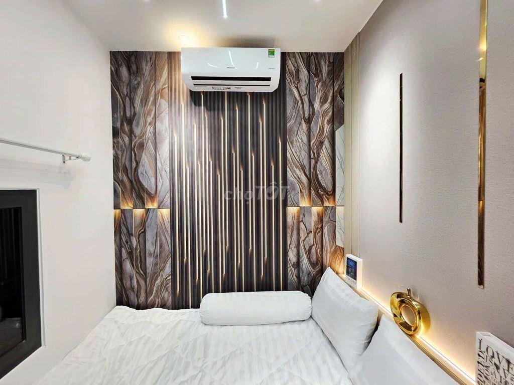 căn 3 phòng ngủ cách hẻm xe hơi 15m thoi hẻm thông