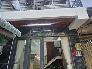 Căn nhà mới 2pn2wc sát đường lớn