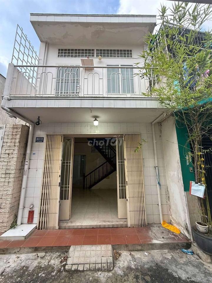 căn nhà diện tích rộng  hẻm 3m