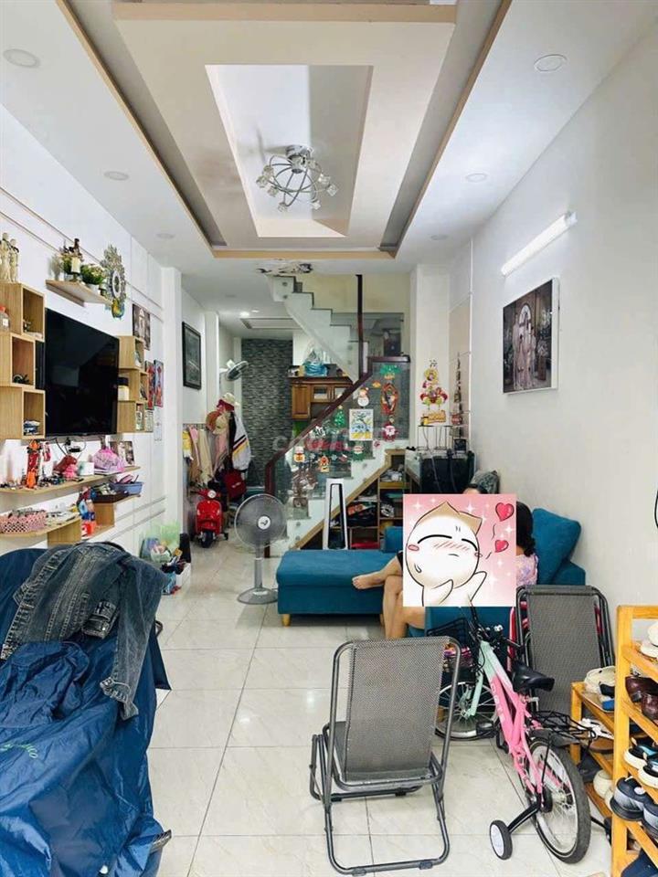 CĂN NHÀ 2 LẦU VỊ TRÍ ĐẸP XE HƠI TỚI CƯA 