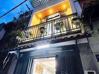 Nhà mới đẹp giá 3ty nhỉnh à
