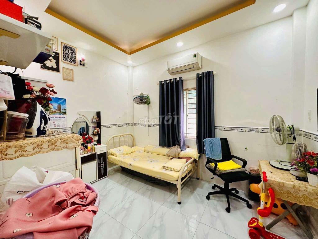 CĂN NHÀ 2 LẦU 4PN GIÁ TỐT QUÁ