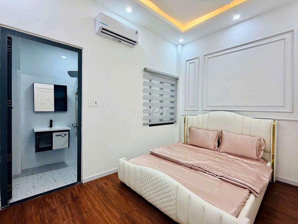 Cần bán nhà hẻm xe hơi