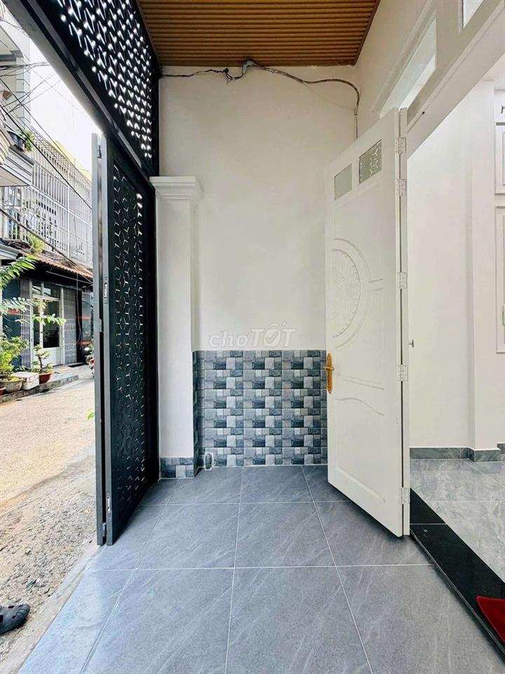 Cần bán nhà hẻm xe hơi