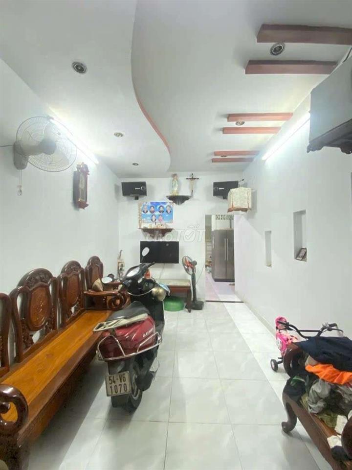 Nhà 796/ Lê Đức Thọ Hẻm ô tô thông 85m2 2 tầng [K đăng ảo]