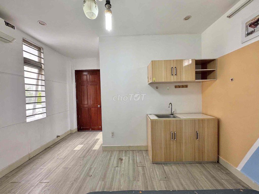 CHO THUÊ PHÒNG MÁY LẠNH CỬA SỔ TRỜI HẠT DẺ ĐƯỜNG LÊ ĐỨC THỌ