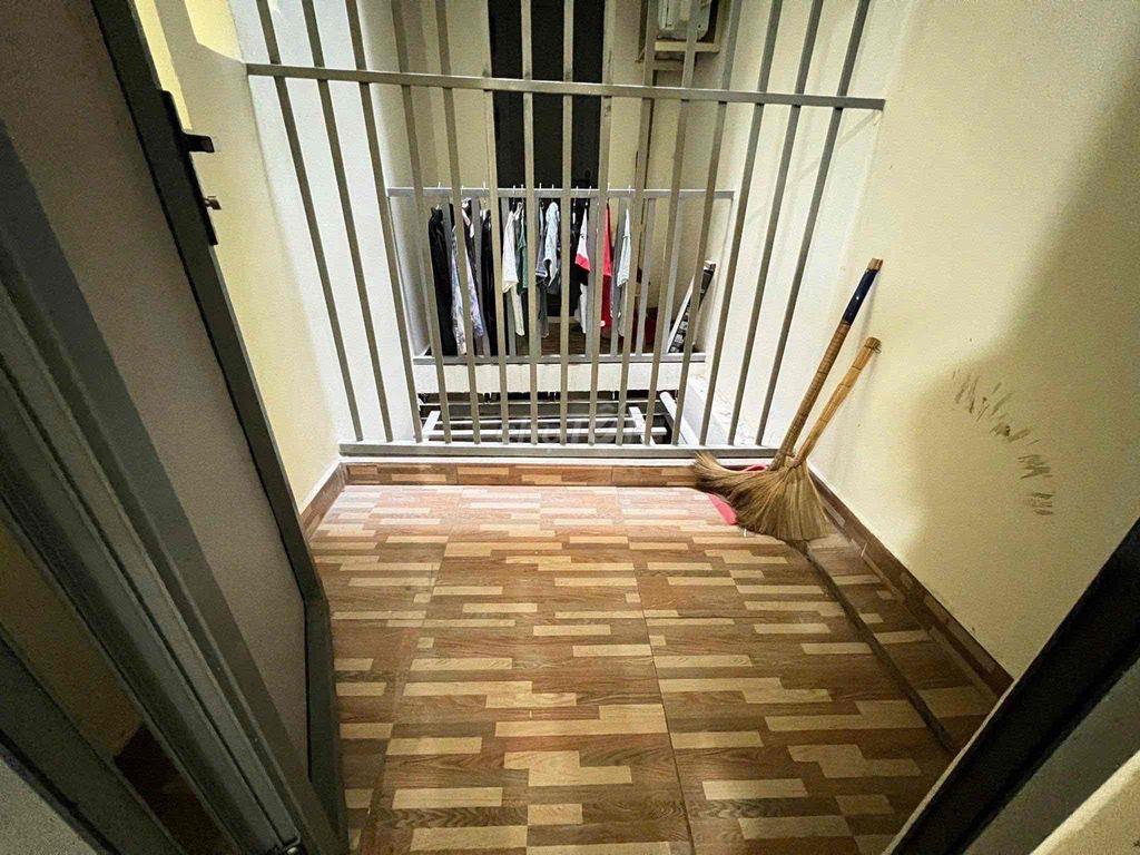 CHO THUÊ PHÒNG BAN CÔNG THANG MÁY TIỆN DI CHUYỂN ĐƯỜNG LÊ ĐỨC THỌ
