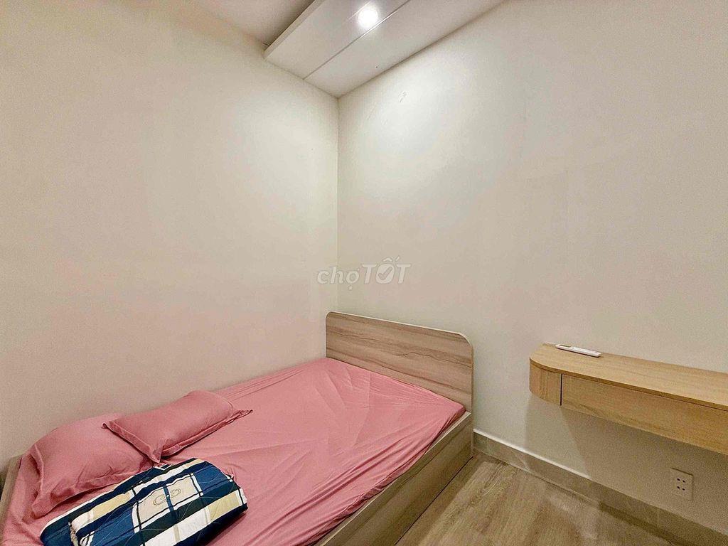 CHO THUÊ 2 PHÒNG NGỦ MỚI XÂY NHÀ CÓ THANG MÁY Ở ĐƯỢC LIỀN