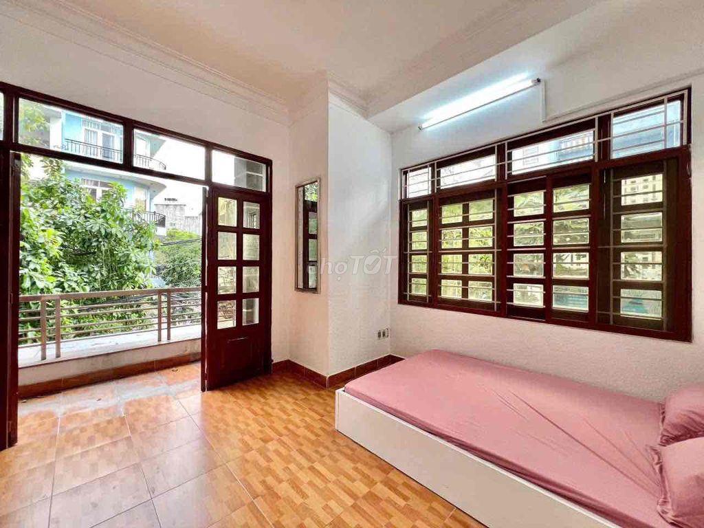 CHO THUÊ 2 PHÒNG NGỦ BAN CÔNG + CỬA SỔ TRỜI SIÊU THOÁNG MÁT