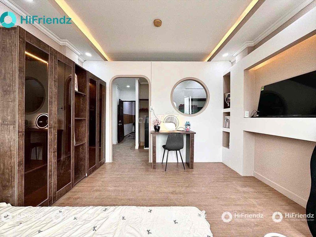 STUDIO TÁCH BẾP