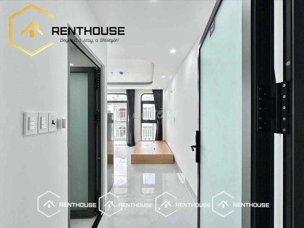 CĂN HỘ DỊCH VỤ CÓ BAN CÔNG, CỬA SỔ LỚN