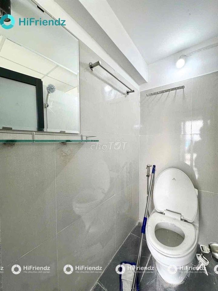 CĂN HỘ DỊCH VỤ CÓ BAN CÔNG GIÁ RẺ