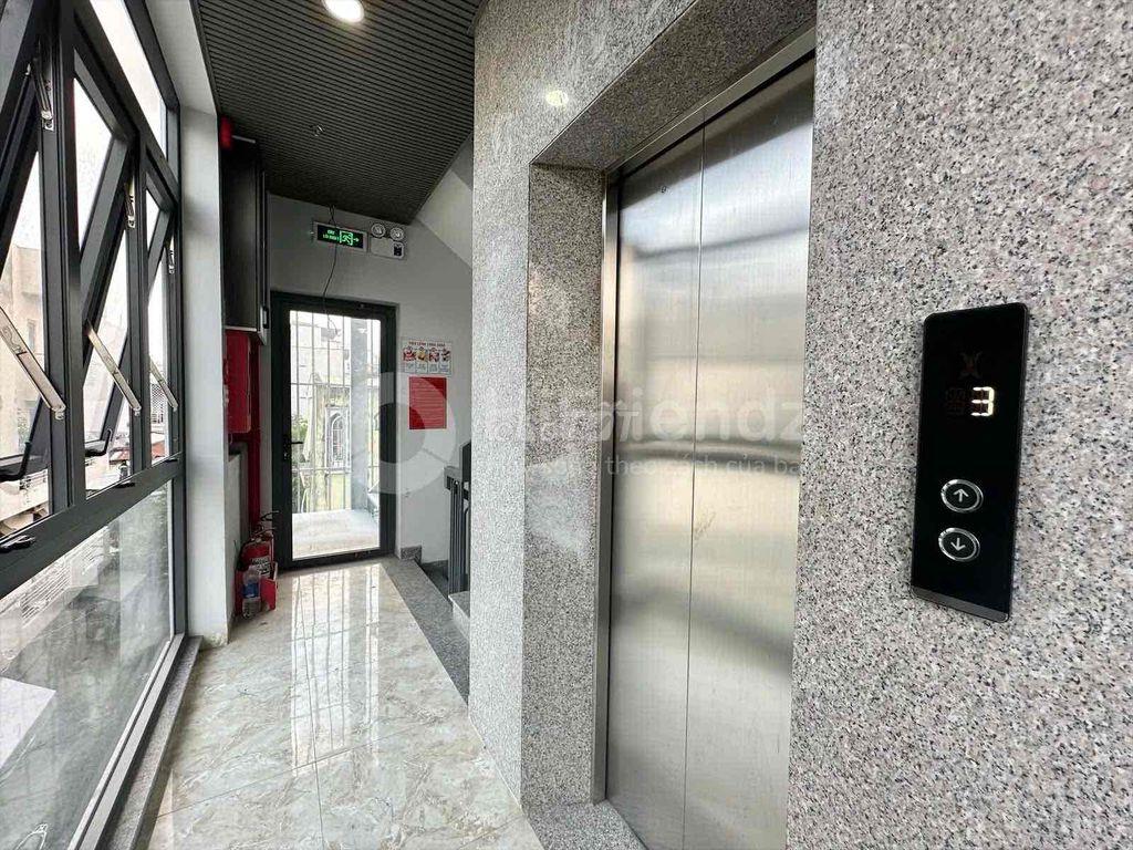CĂN HỘ BAN CÔNG CỬA SỔ LỚN Ở GÒ VẤP