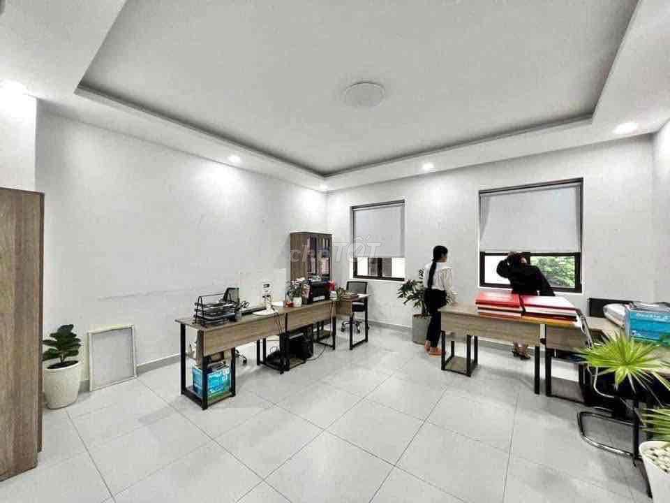 Văn phòng Cityland Parkhills giá từ 5tr