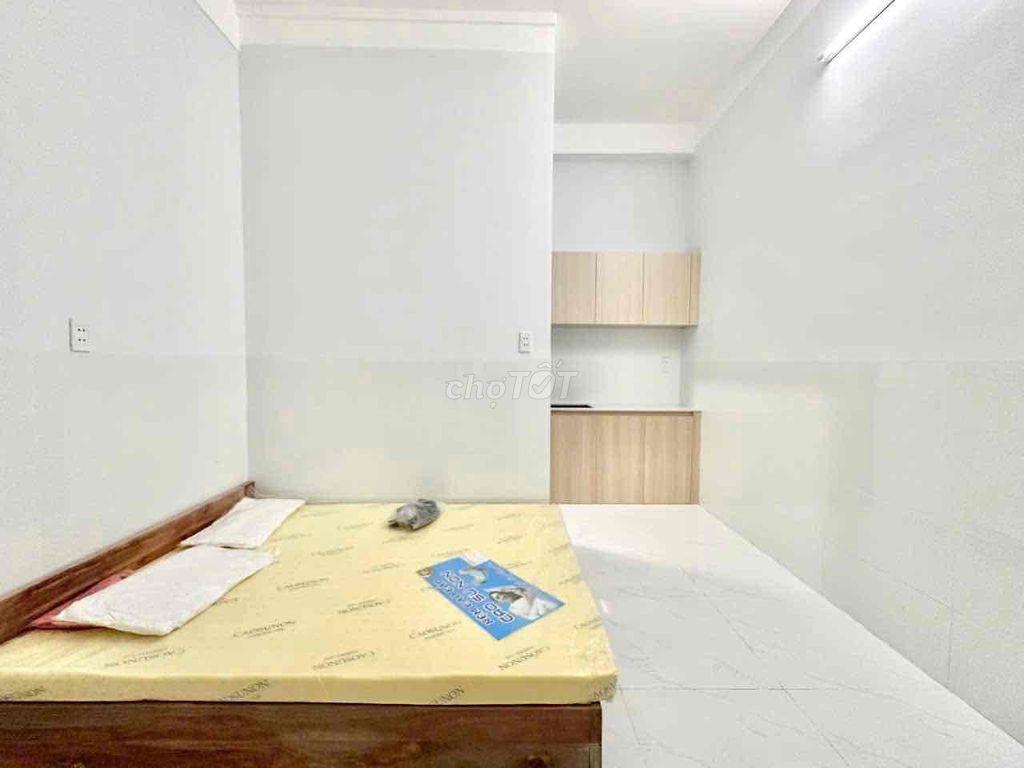 CHO THUÊ PHÒNG CỬA SỔ TRỜI THOÁNG NGAY CÔNG VIÊN PHẦN MỀM QUANG TRUNG