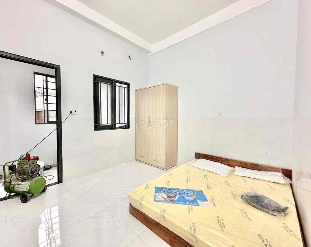CHO THUÊ PHÒNG CỬA SỔ TRỜI THOÁNG NGAY CÔNG VIÊN PHẦN MỀM QUANG TRUNG