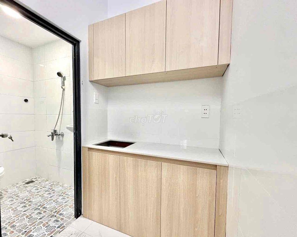 CHO THUÊ PHÒNG CỬA SỔ TRỜI THOÁNG NGAY CÔNG VIÊN PHẦN MỀM QUANG TRUNG