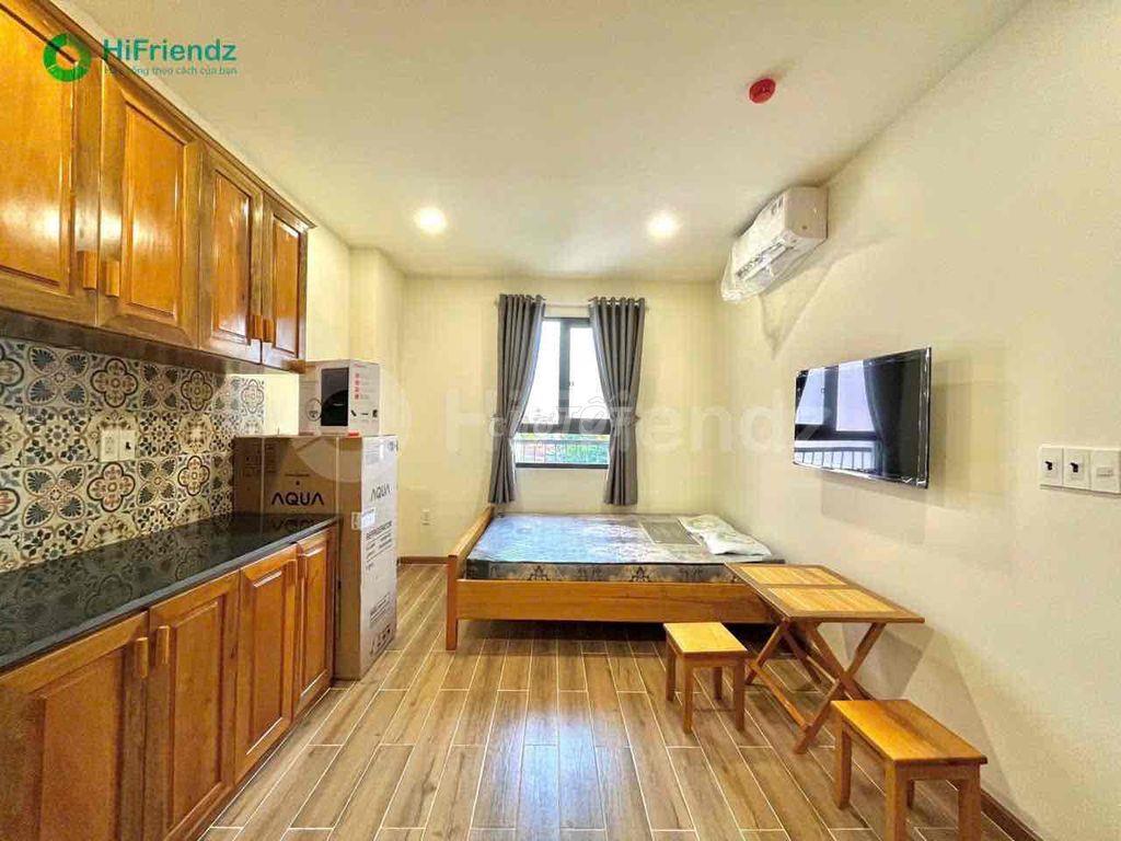 CHO THUÊ CĂN HỘ FULL NỘI THẤT CỬA SỔ TRỜI NGAY DƯƠNGQUẢNG HÀM -VLU-IUH