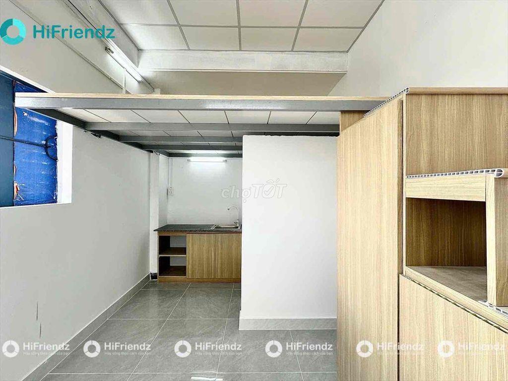 CHO THUÊ PHÒNG MỚI XÂY GÁC CAO BAN CÔNG NGAY EMART PHAN VĂN TRỊ -IUH