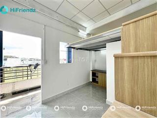 CHO THUÊ PHÒNG MỚI XÂY GÁC CAO BAN CÔNG NGAY EMART PHAN VĂN TRỊ -IUH