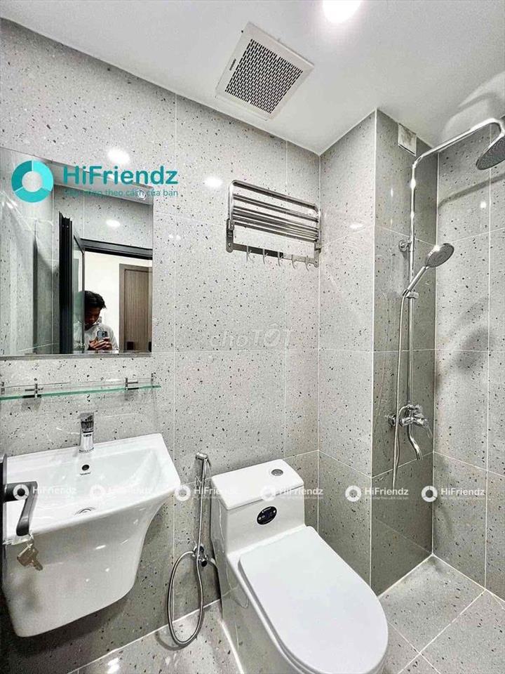CHO THUÊ PHÒNG MỚI BAN CÔNG FULL NỘI THẤT NGAY PHẠM VĂN CHIÊU -LĐT-LVT