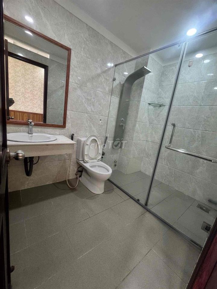 Căn hộ lan can cho thuê