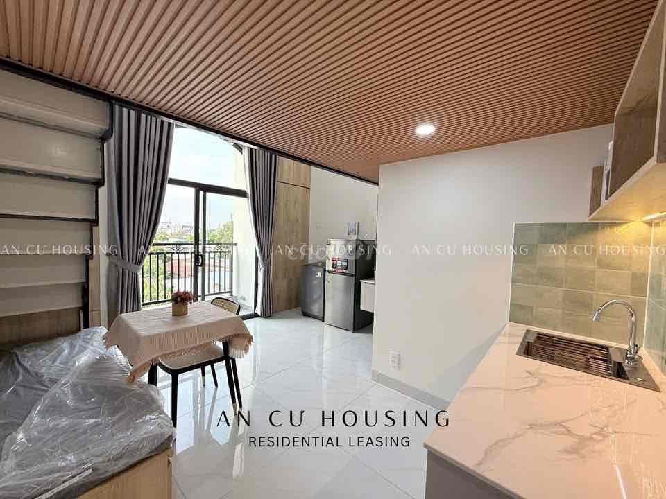 Duplex gác cao MỚI 100% ngay công viên Làng Hoa