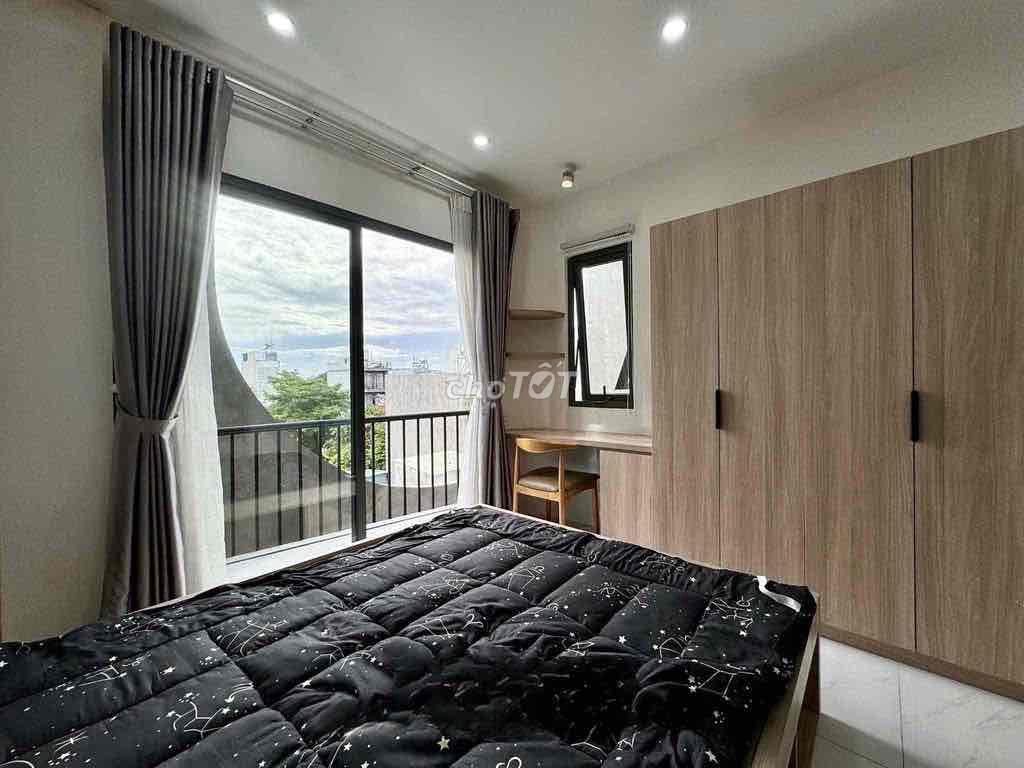 Studio BAN CÔNG FULL NT kế bên Emart Phan Huy Ích
