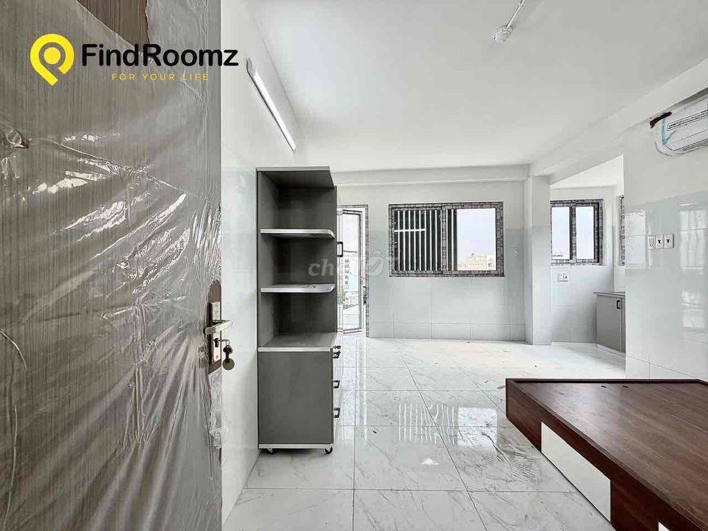 PHÒNG TRỌ GIÁ RẺ BAN CÔNG GẦN ĐH VĂN LANG - ĐH NGUYỄN TẤT THÀNH