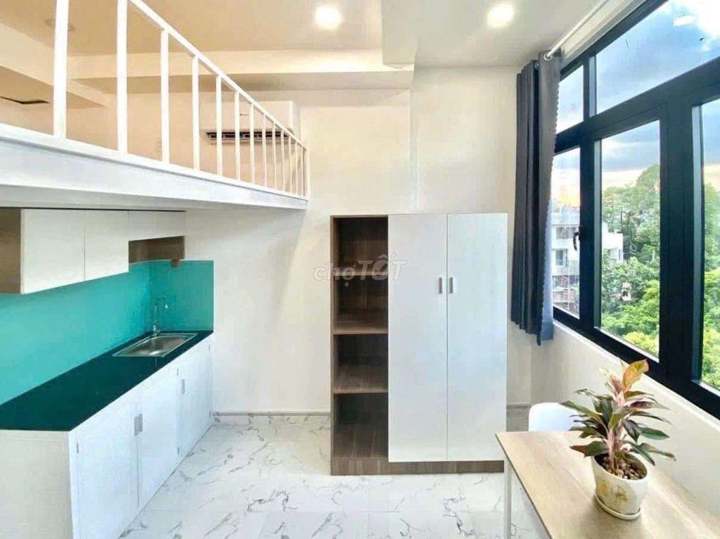 DUPLEX BAN CÔNG GẦN ĐẠI HỌC VĂN LANG