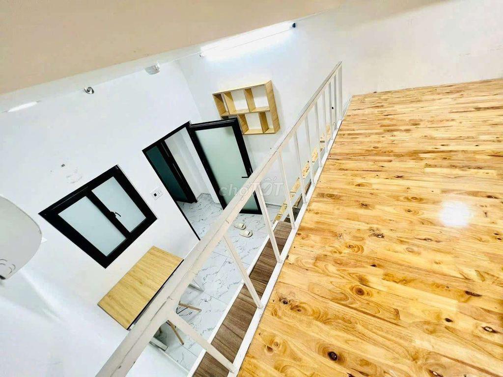 DUPLEX BAN CÔNG GẦN ĐẠI HỌC VĂN LANG