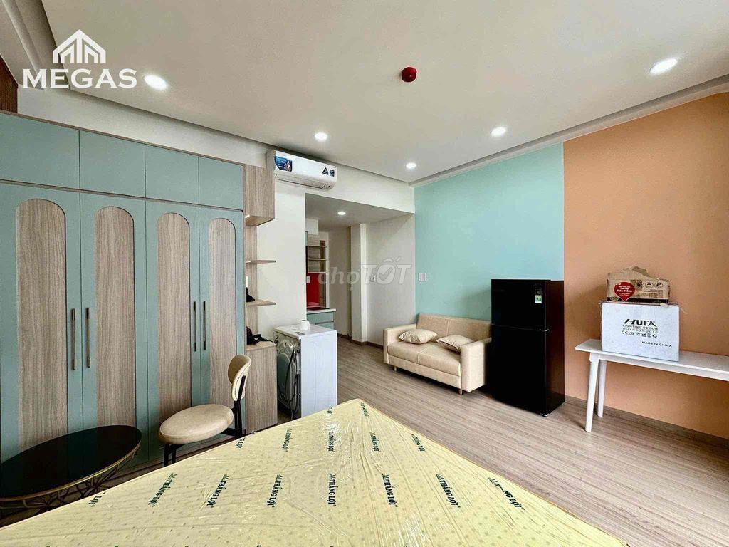 Căn hộ cao cấp có ban công + full nội thất ngay trục đường Quang Trung