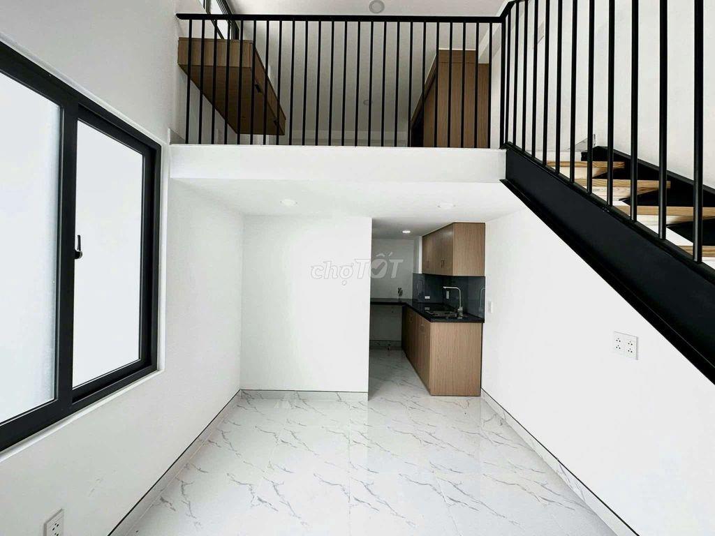 CĂN HỘ CÓ GÁC SẠCH SẼ NGAY VINCOM PHAN VĂN TRỊ