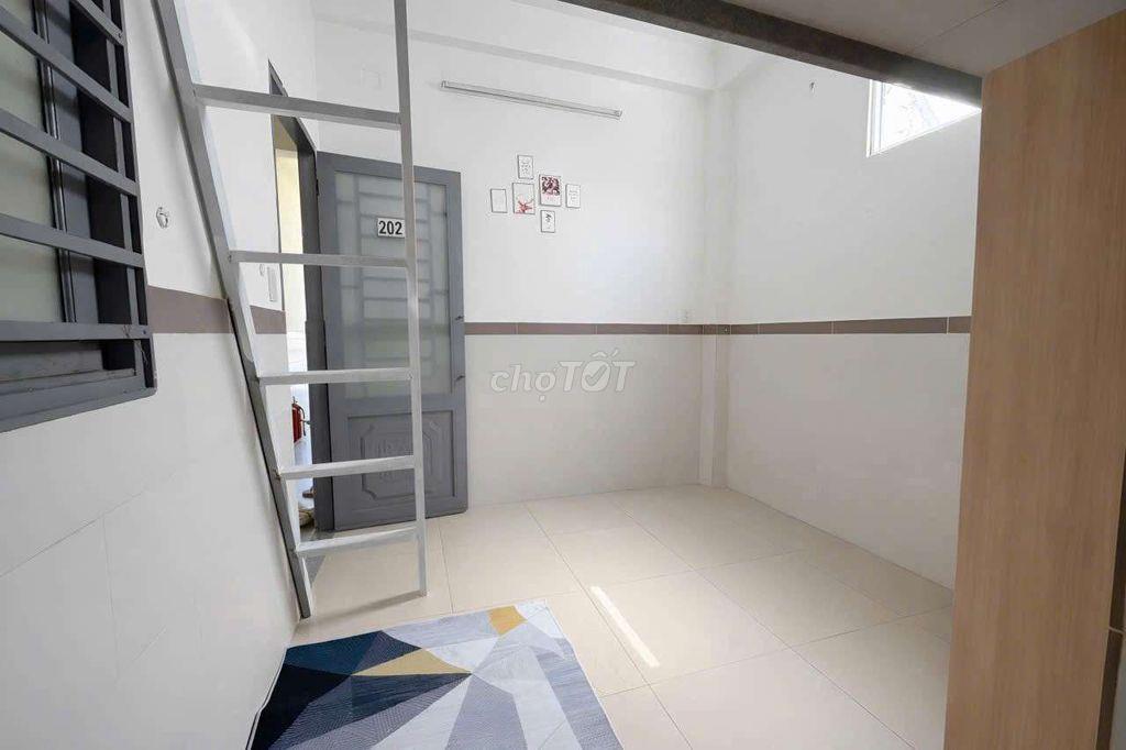 DUPLEX NGAY ĐẠI HỌC GIA ĐỊNH