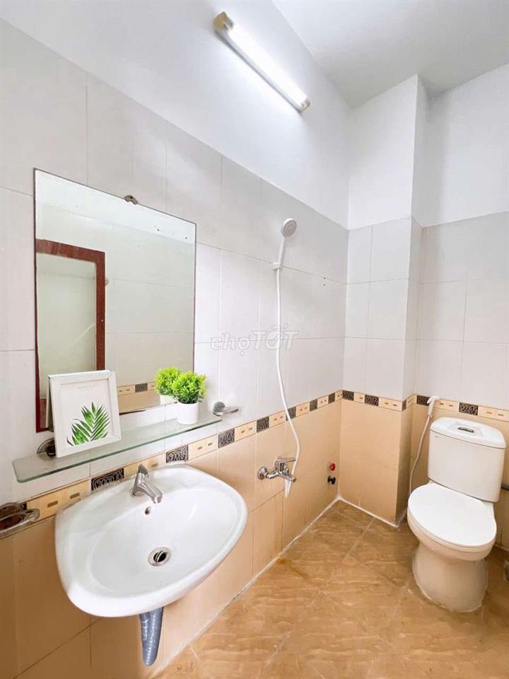 DUPLEX RỘNG THOÁNG 4 CỬA SỔ TRỜI GÁC CAO 