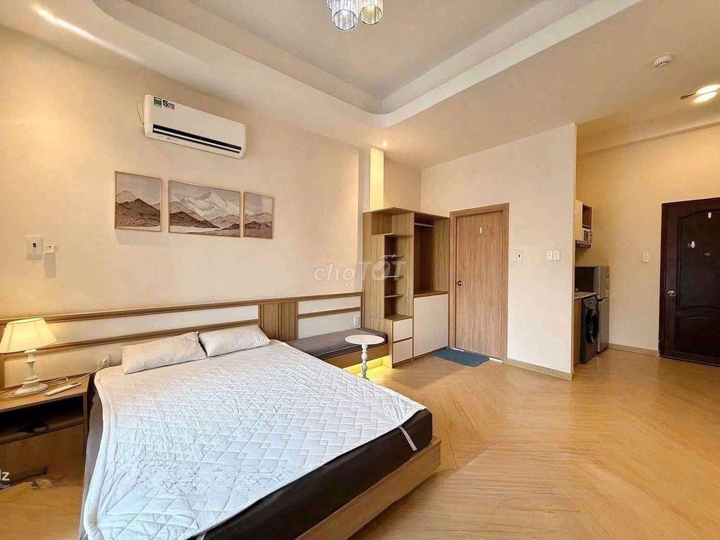 CHDV FULL NỘI THẤT BAN CÔNG THOÁNG