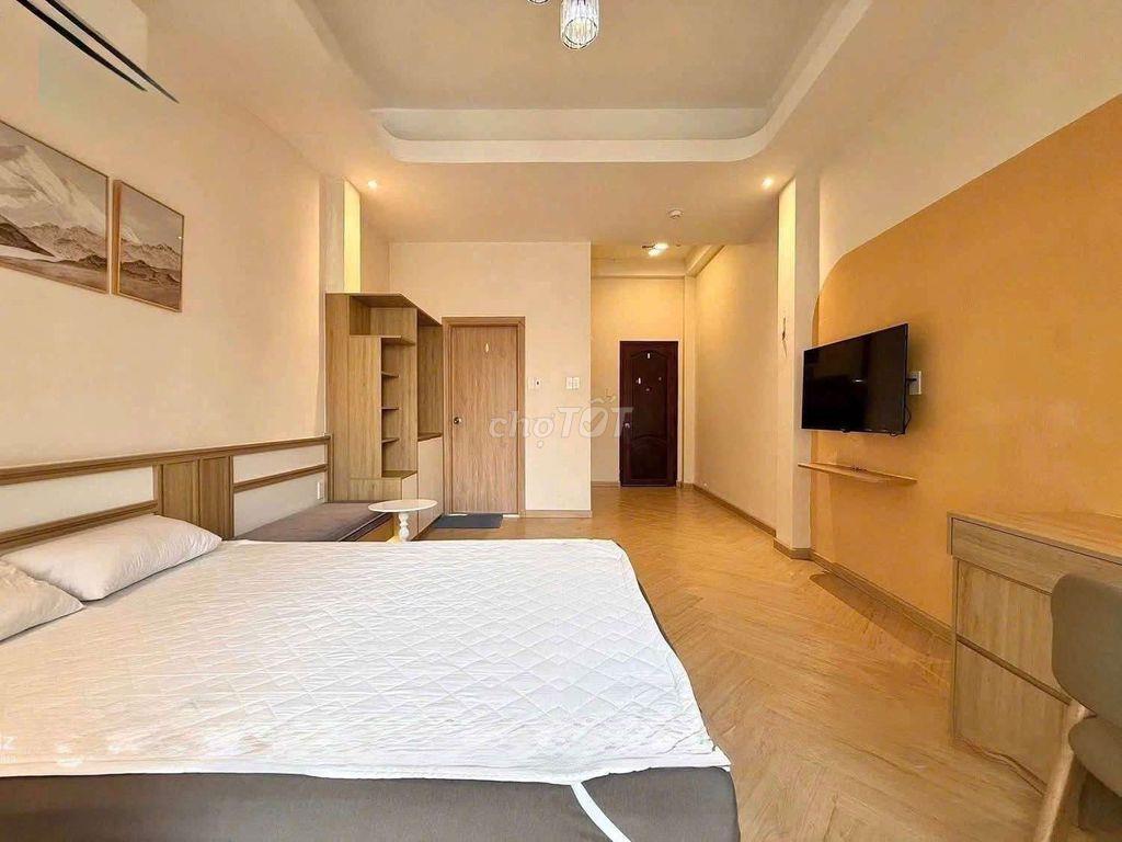 CHDV FULL NỘI THẤT BAN CÔNG THOÁNG