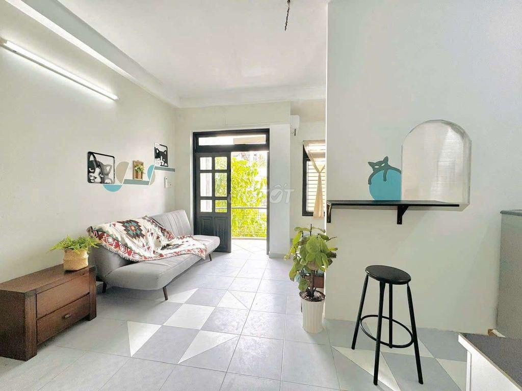 STUDIO RỘNG - TÁCH BẾP- BAN CÔNG THOÁNG GẦN EMART