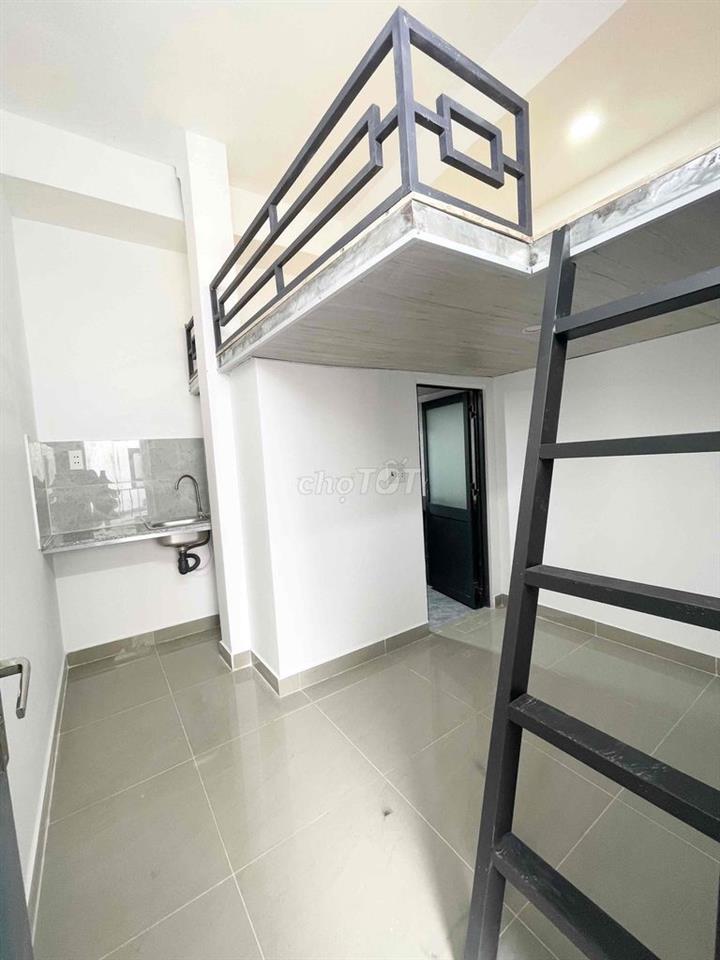 PHÒNG DUPLEX CÓ GÁC NGAY CÔNG VIÊN LÀNG HOA, GÒ VẤP