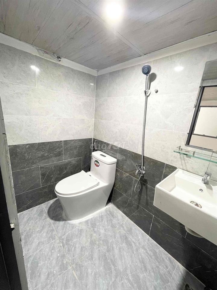 PHÒNG DUPLEX CÓ GÁC NGAY CÔNG VIÊN LÀNG HOA, GÒ VẤP