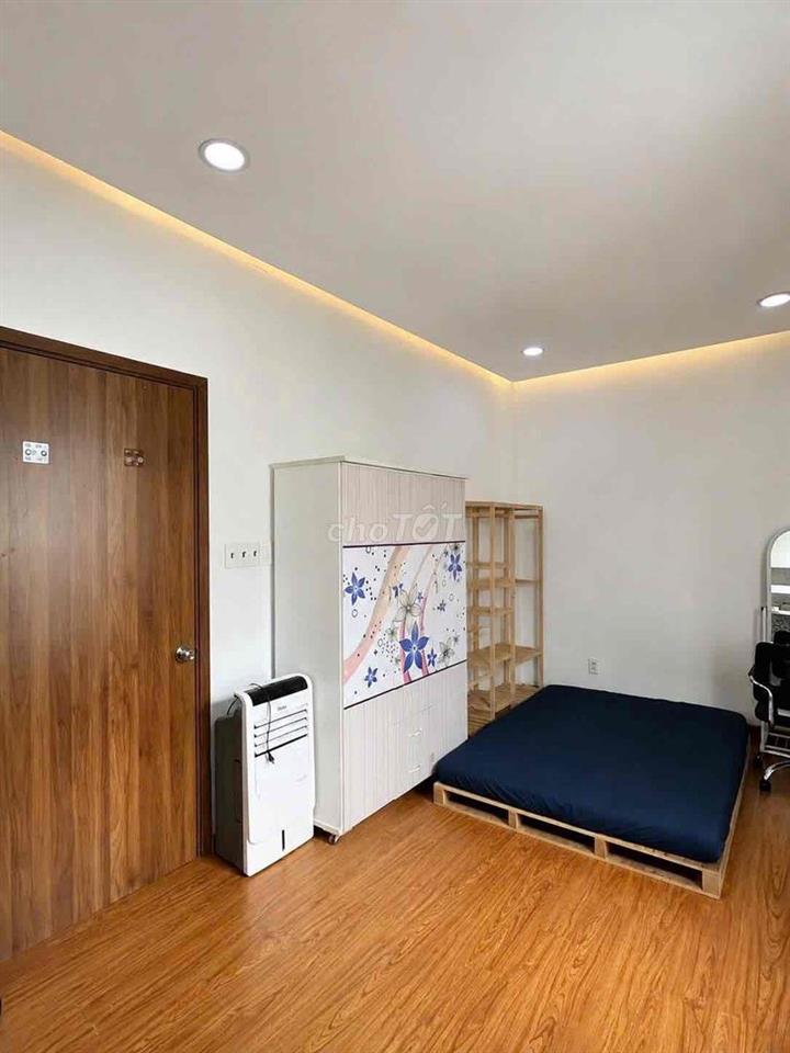 PHÒNG ĐẸP GIÁ TỐT GẦN LOTTE NGUYỄN VĂN LƯỢNG