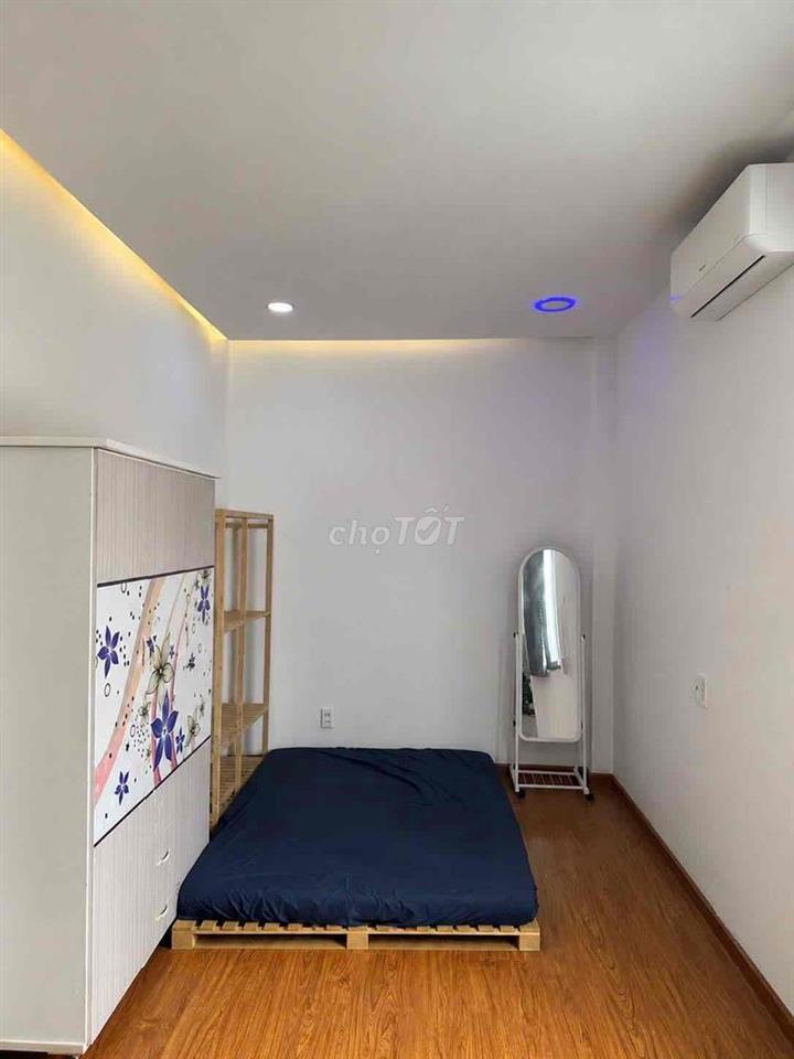 PHÒNG ĐẸP GIÁ TỐT GẦN LOTTE NGUYỄN VĂN LƯỢNG