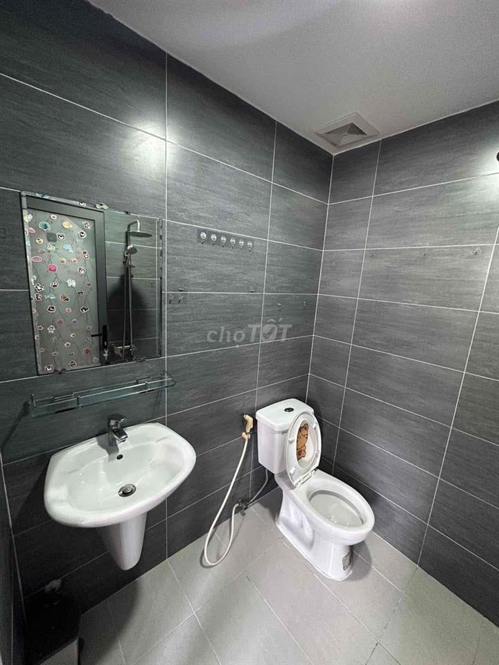 PHÒNG ĐẸP GIÁ TỐT GẦN LOTTE NGUYỄN VĂN LƯỢNG