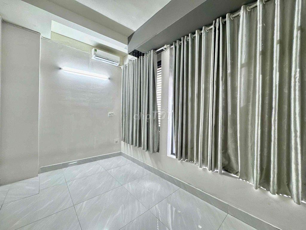 4TR3 - NGUYỄN THÁI SƠN - IUH- VLU
