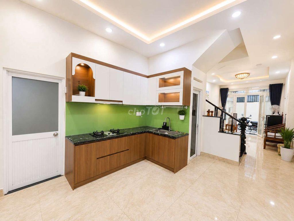 Nhà đẹp có nội thất 3pn 3wc
